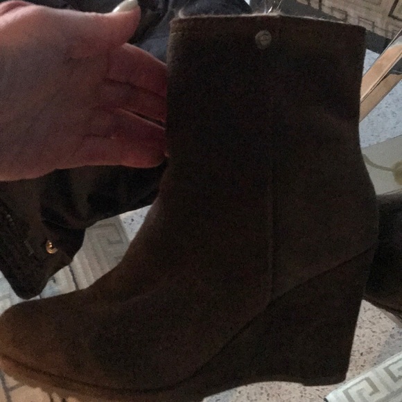 Calvin Klein suede oots - Picture 3 of 3